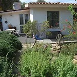 Casa Artistica Vista Mare In Fattoria Naturale Ferienhaus Isola Ruia
