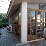Holiday home Casa Artistica Vista Mare In Fattoria Naturale Isola Ruia